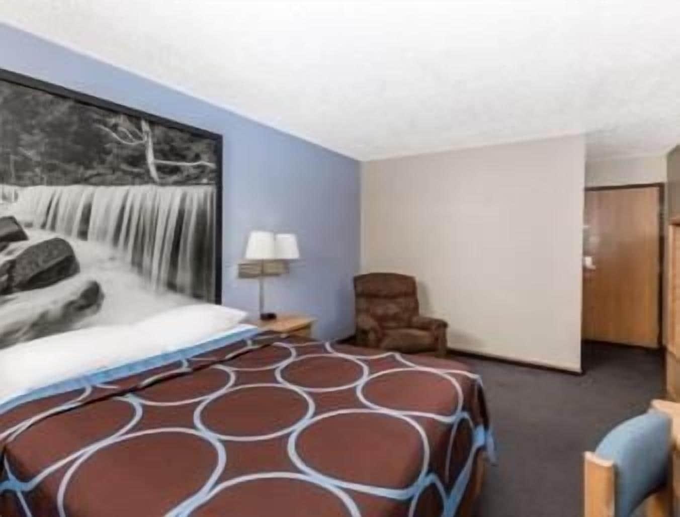Super 8 By Wyndham Manhattan Ks Exteriér fotografie