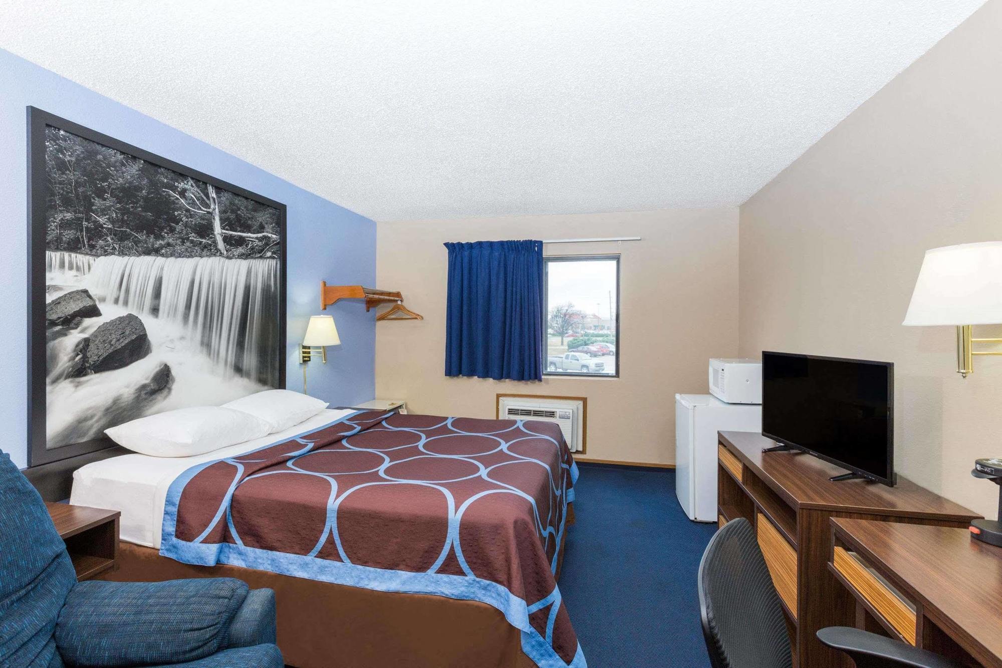 Super 8 By Wyndham Manhattan Ks Exteriér fotografie